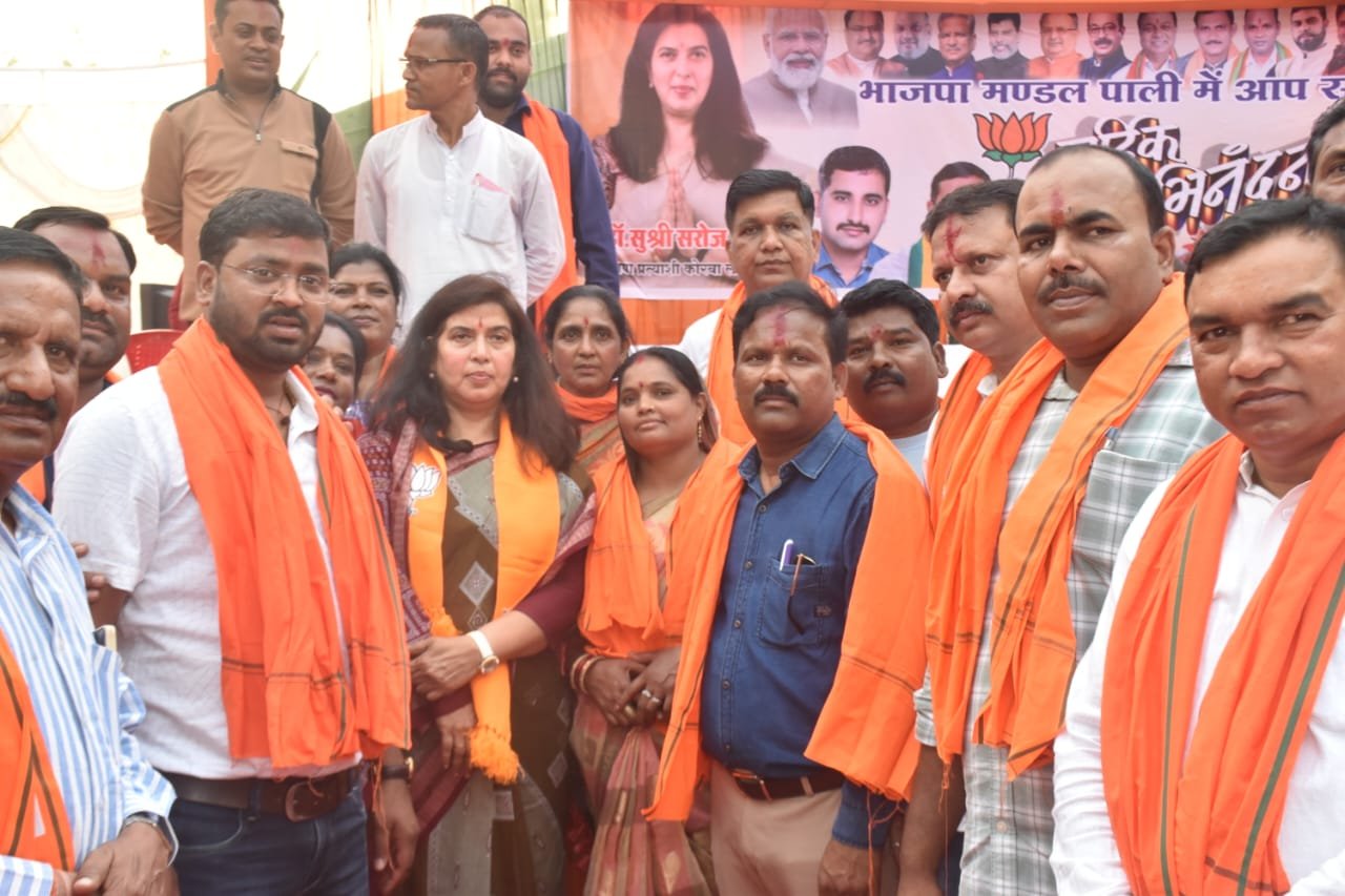 KORBA में बड़ा उलटफेर:सैकड़ों दिग्गज कांग्रेसी भाजपा में शामिल
