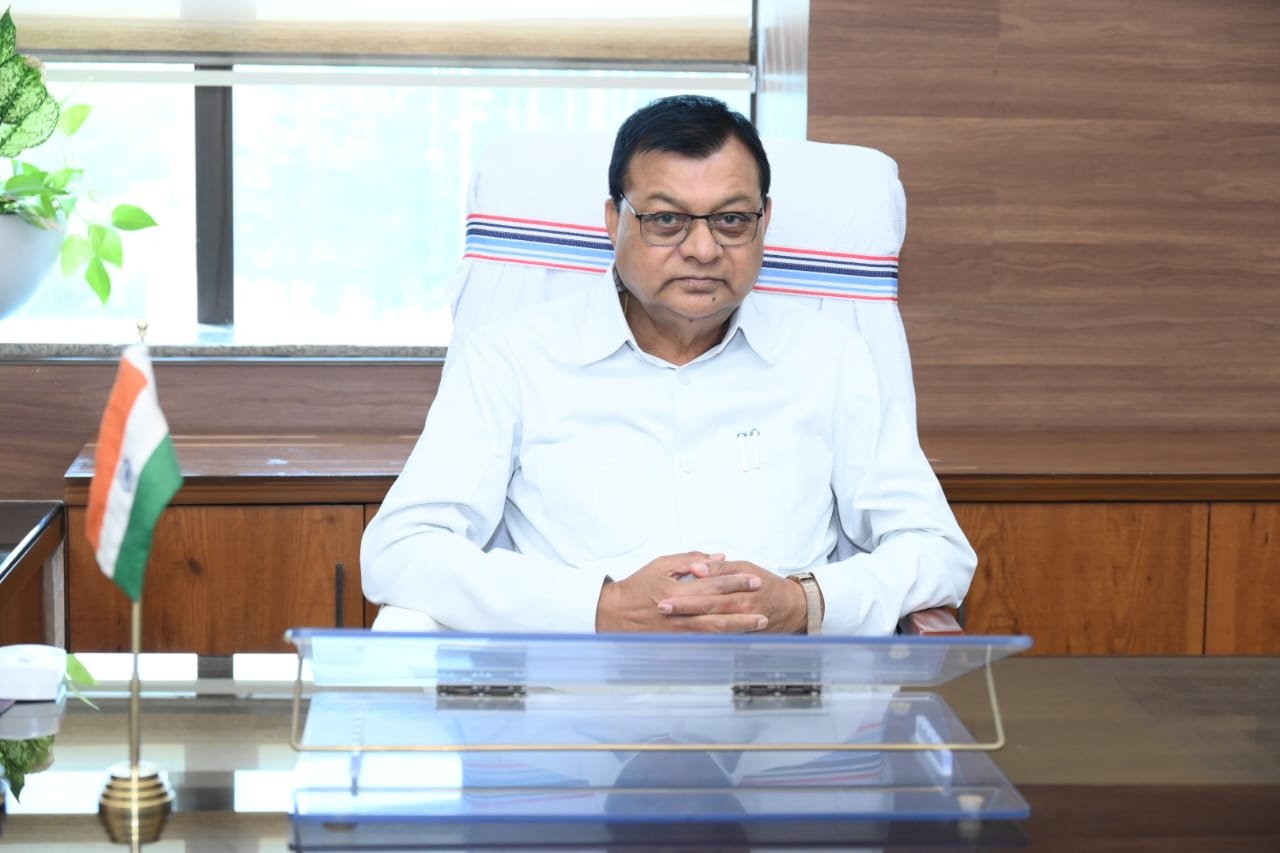 उद्योग मंत्री लखन ने दी होली की शुभकामनाएं
