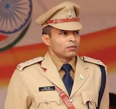 ASI निलंबित,एक अन्य ASI व महिला प्रधान आरक्षक लाइन अटैच