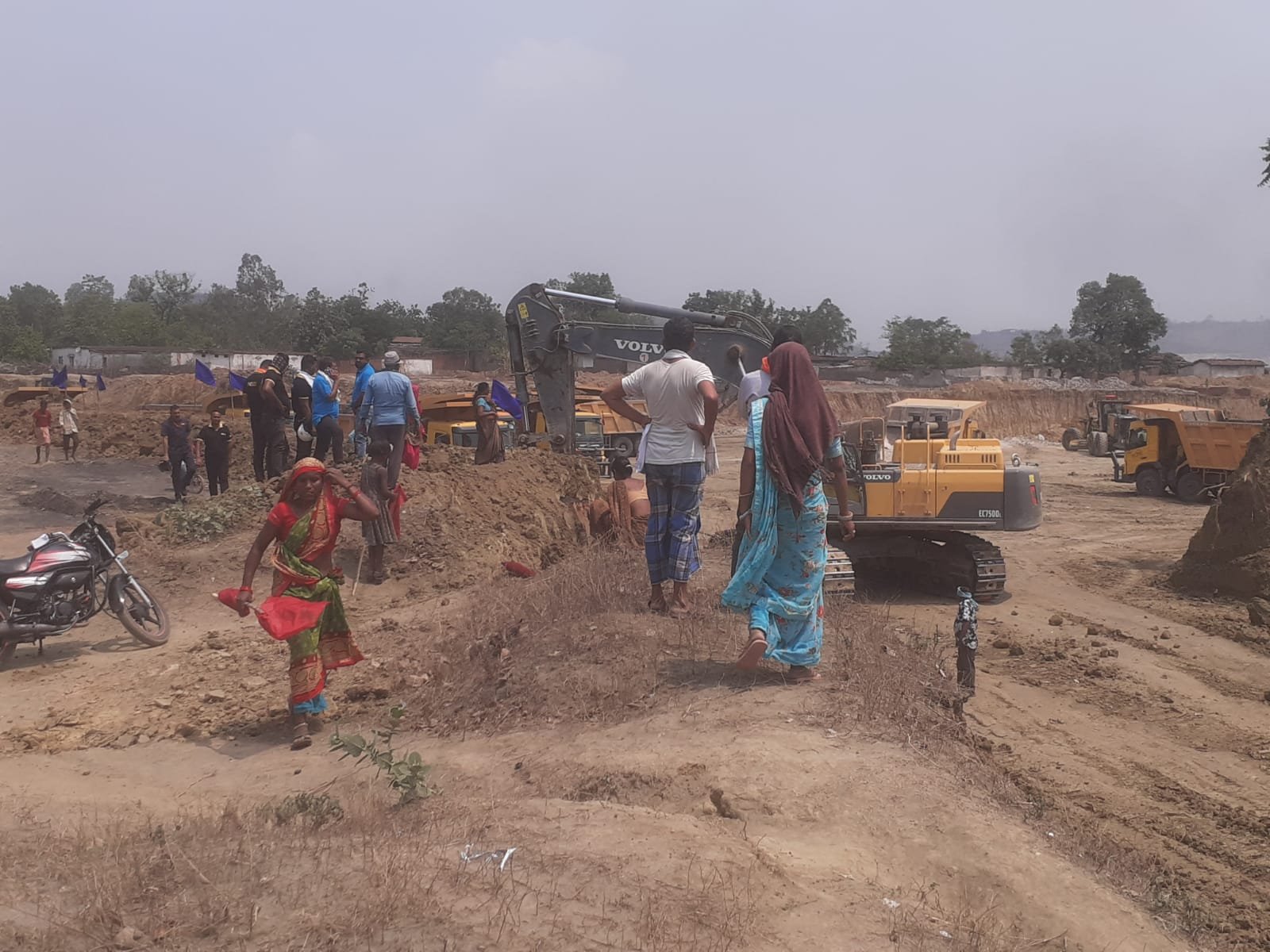 KORBA:घरों तक घुस रही खदान,आफत में जान, DGMS पर सवाल