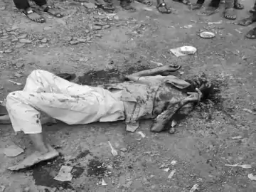 MURDER:शिकायत की रंजिश पर सरेराह काट डाला वृध्द को