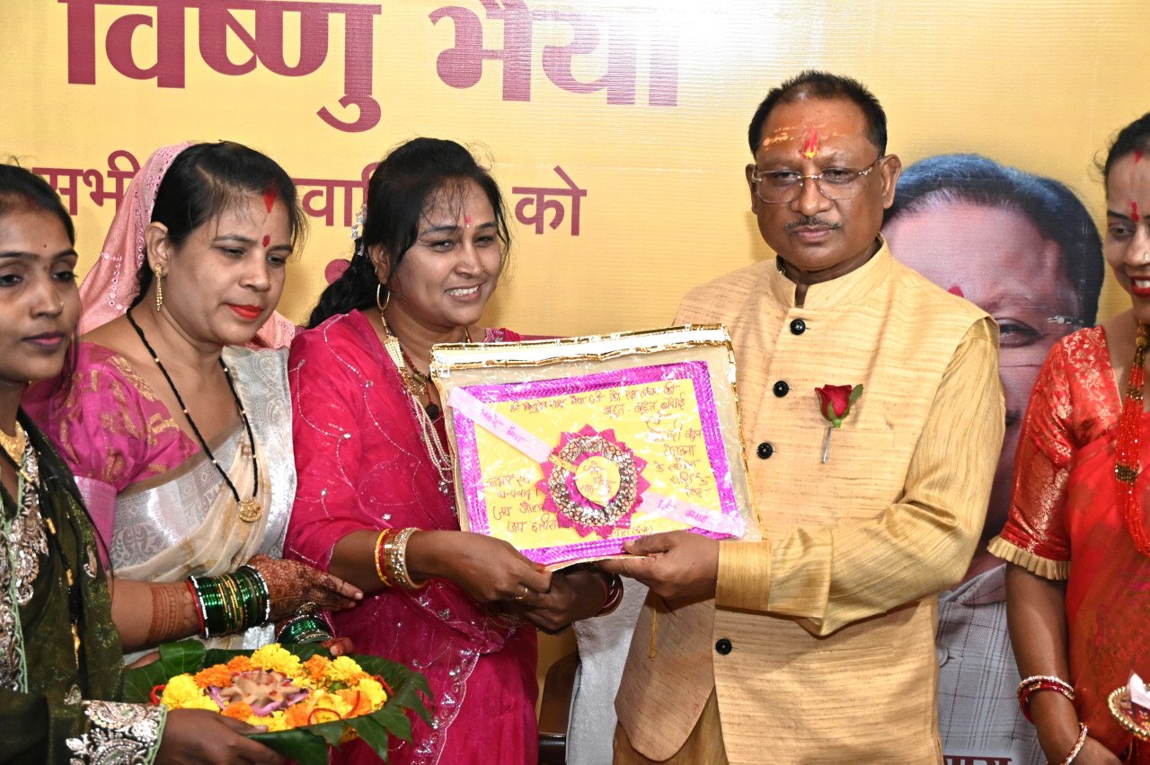 छत्तीसगढ़ सरकार ने बढ़ाया महिलाओं का मान