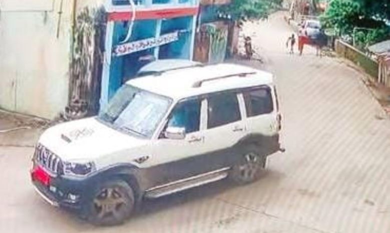 असली छापा का किरदार फर्जी CRIME ब्रांच,पुजारी के घर से 1.30 करोड़ लेकर फरार…